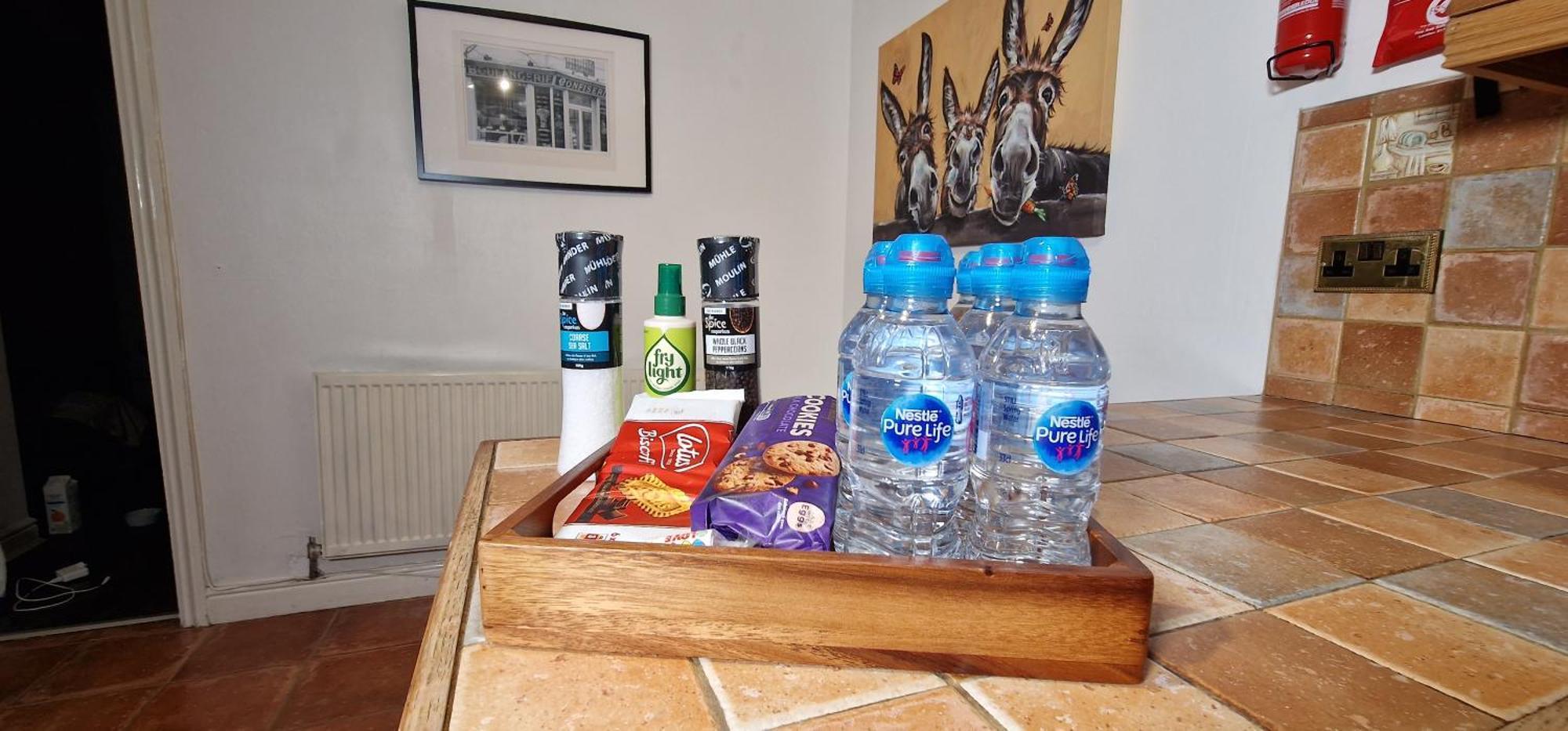 Spacious & Comfy Home- Very Close To Nec Birmingham ,Hs2 & Airport- Perfect For Contractors & Groups- Free Parking & Fast Wifi Marston Green Extérieur photo