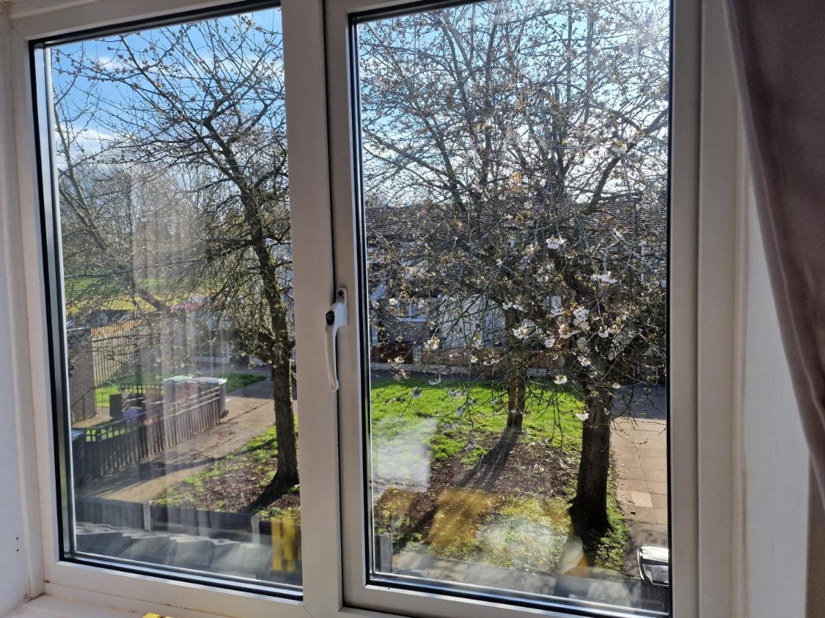 Spacious & Comfy Home- Very Close To Nec Birmingham ,Hs2 & Airport- Perfect For Contractors & Groups- Free Parking & Fast Wifi Marston Green Extérieur photo